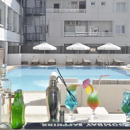 Sun Hall Hotel 4*