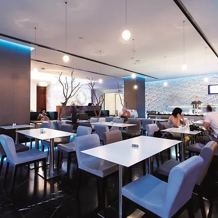 Hotel Sun Hall