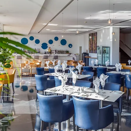 Sun Hall Hotel
