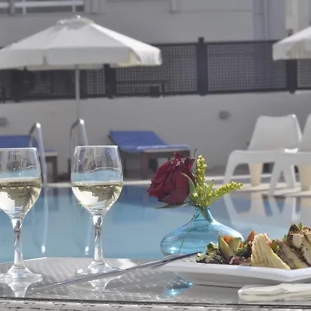 Sun Hall Hotel Larnaca